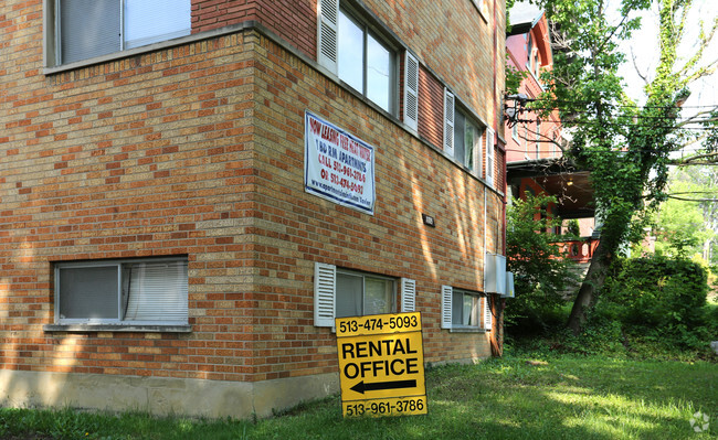 Building Photo - Oxford Apartments