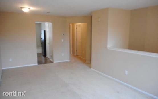 Building Photo - 2 br, 2 bath Condo - 636 Lydia Ln