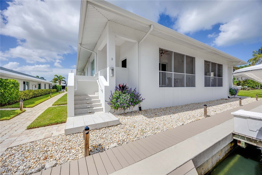 Foto principal - 1395 Curlew Ave