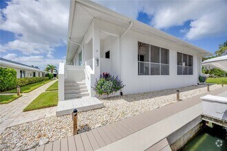 Building Photo - 1395 Curlew Ave