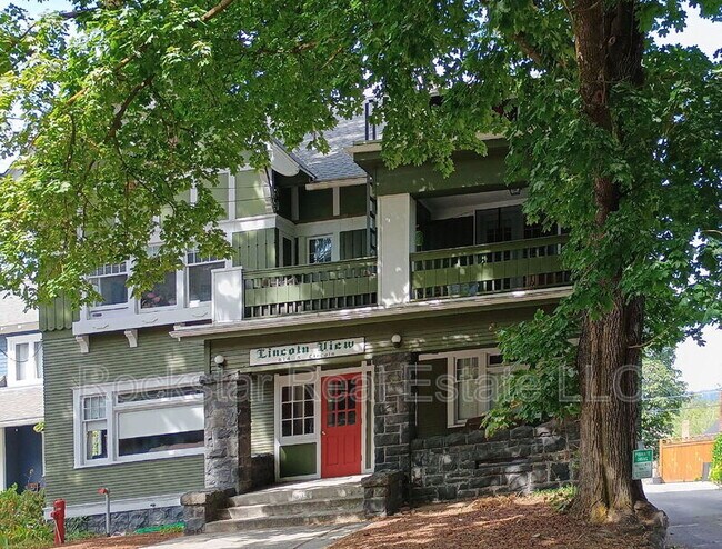 Foto del edificio - 814 S Lincoln St