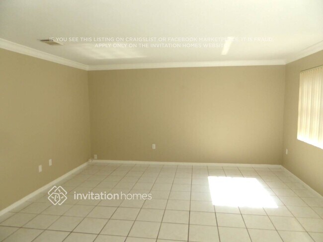 Foto del edificio - 13995 Langley Pl