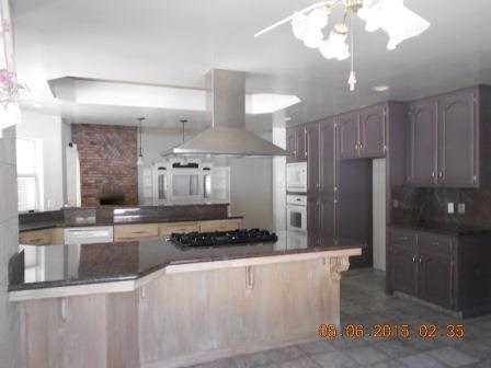 Foto del edificio - NW - CUSTOM HOME WITH POOL!!