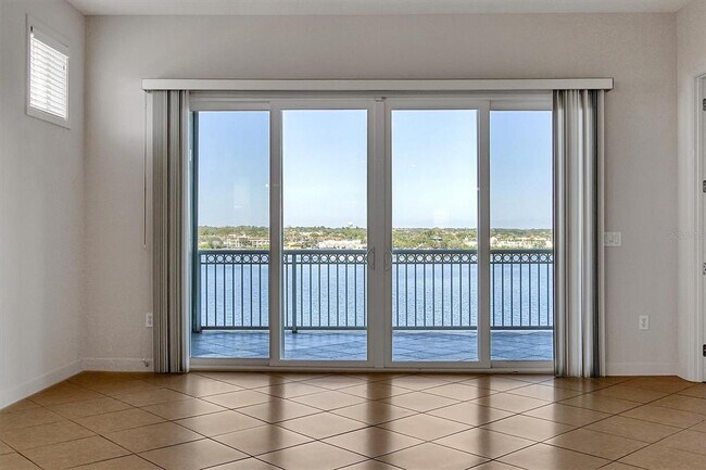 Foto del edificio - 8743 The Esplanade Ct
