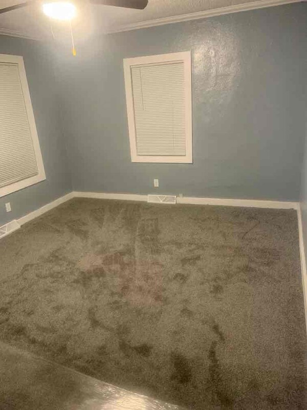 Foto principal - 107 W Sycamore St