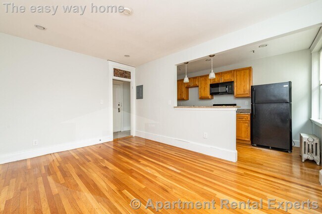 Foto del edificio - 286 Chestnut Hill Ave