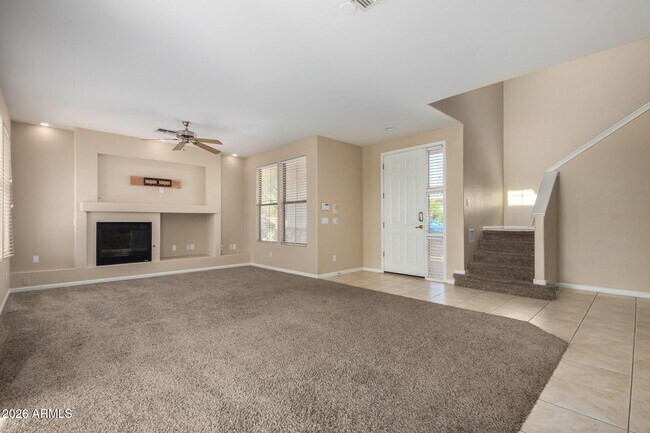 Building Photo - 13746 W Cypress St