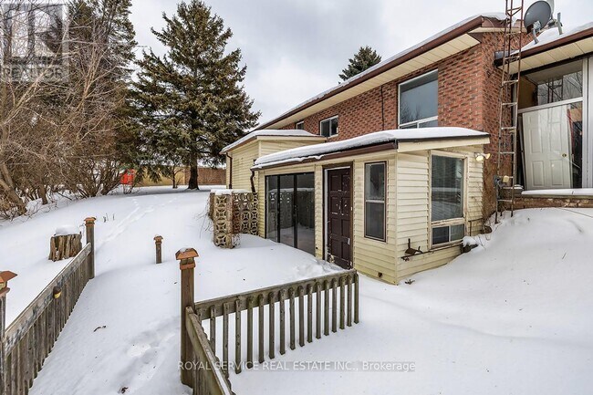 Building Photo - 3390 Durham Regional Hwy 2