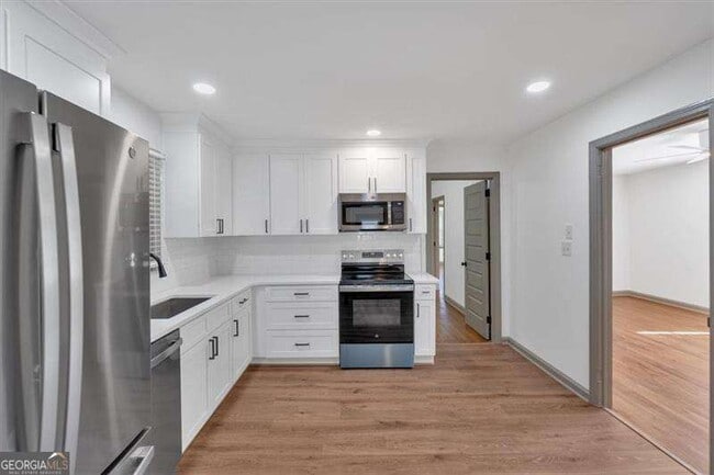 Foto del edificio - 2664 Olive Springs Rd SE