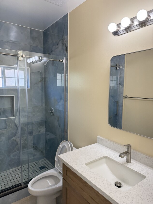 Primary Photo - 1434 Elwood St
