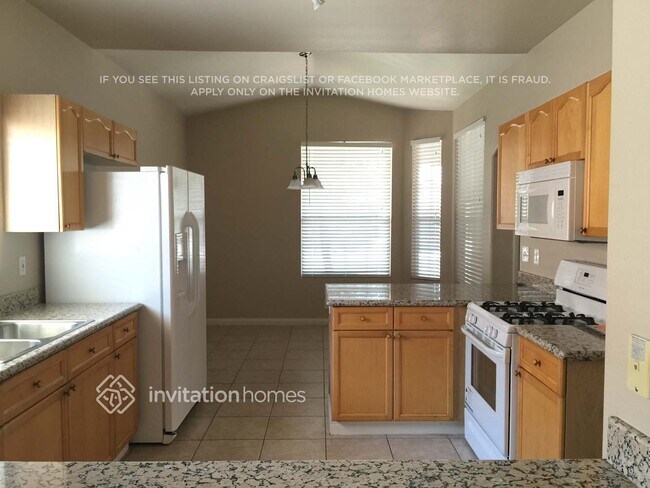 Foto del edificio - 7308 N Mountain Thicket St