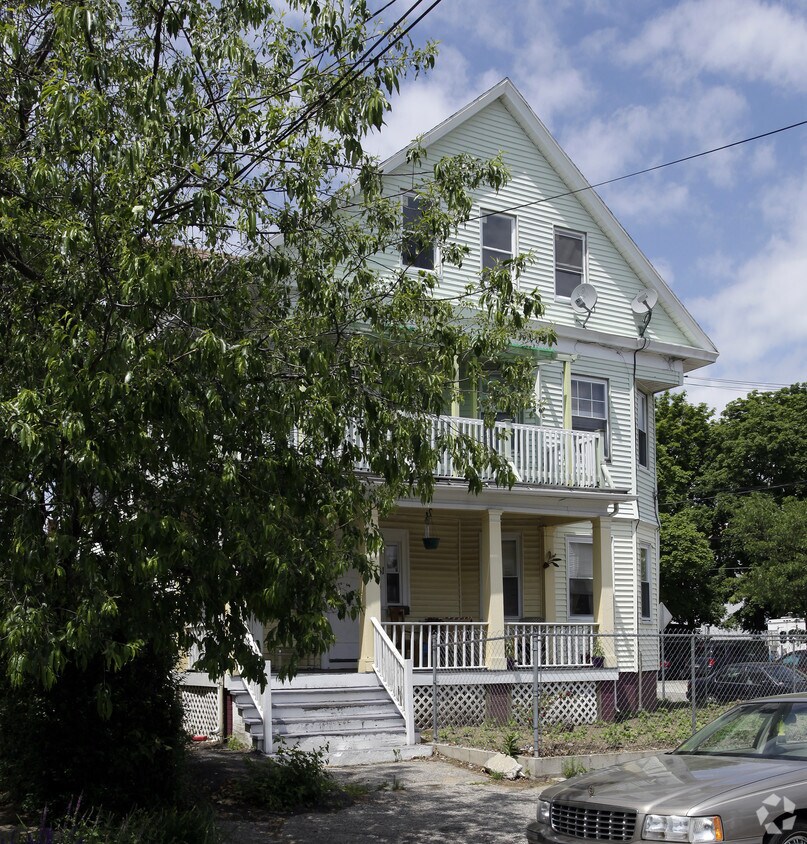 Building Photo - 31-33 Lenox Ave