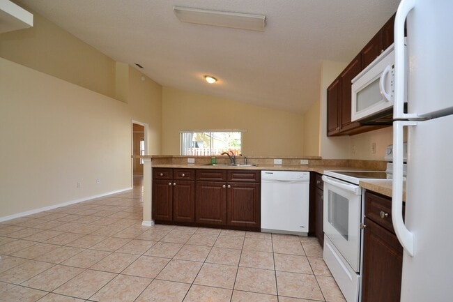 Building Photo - Fantastic 3 BR home in Longwood zoned for all great Lake Mary Schools