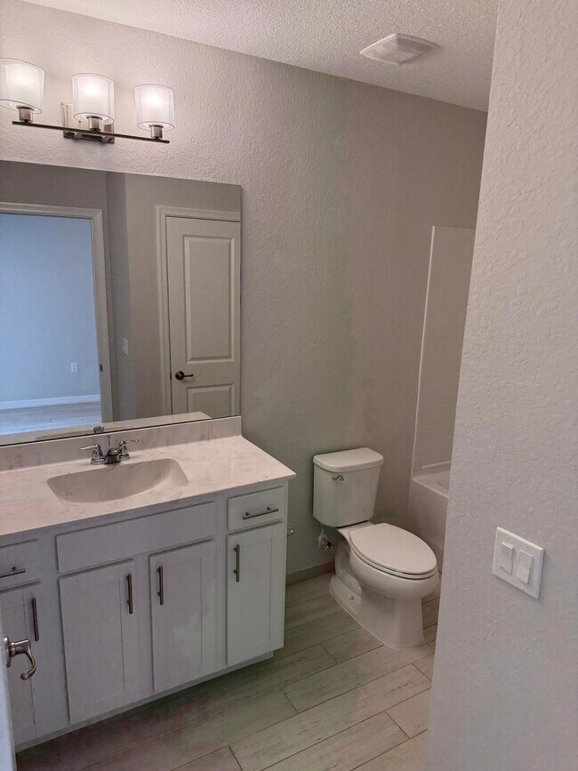 Building Photo - 5226 Armina Pl