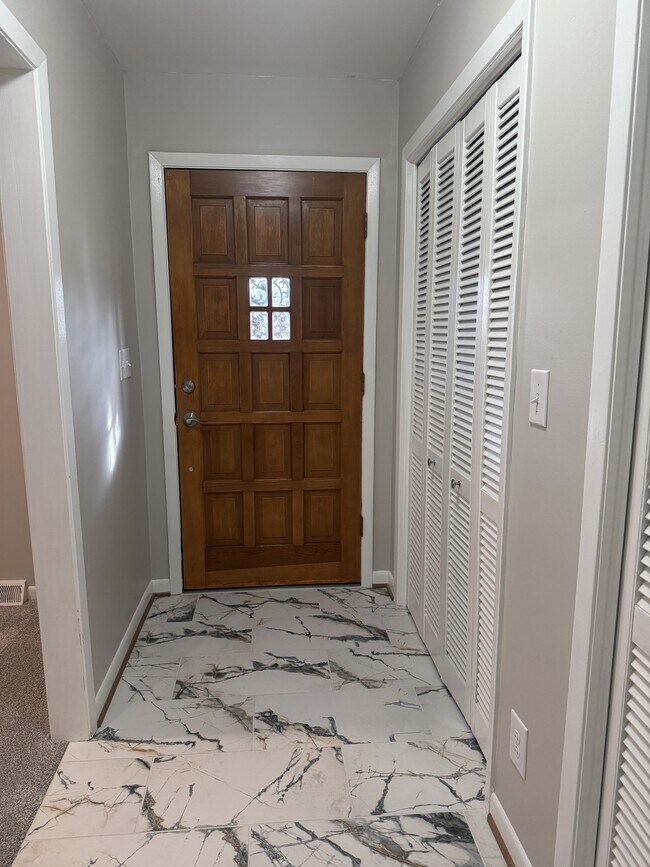 Foto del edificio - 4527 Terrace View Rd