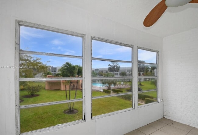 Building Photo - 6650 Royal Palm Blvd