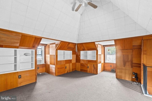 Building Photo - 110 Avondale Ave