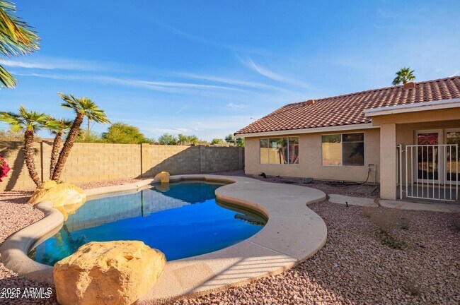 Foto del edificio - 4758 E Villa Maria Dr