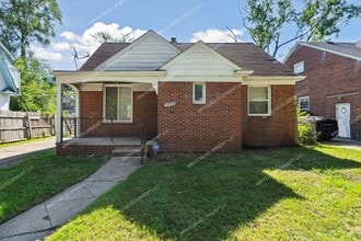 Building Photo - 16524 Westbrook St