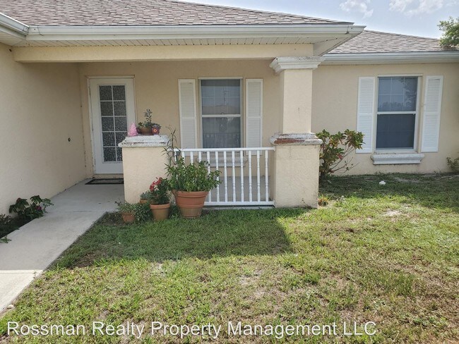 Building Photo - 3 br, 2 bath House - 1043 Cedar Tree Avenue
