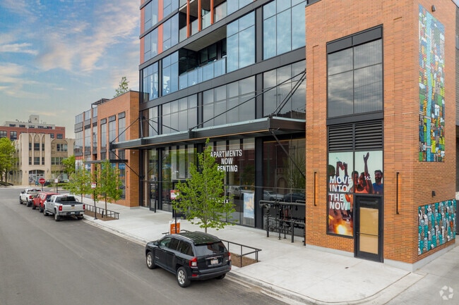 Entrance - Fulbrix Apartments
