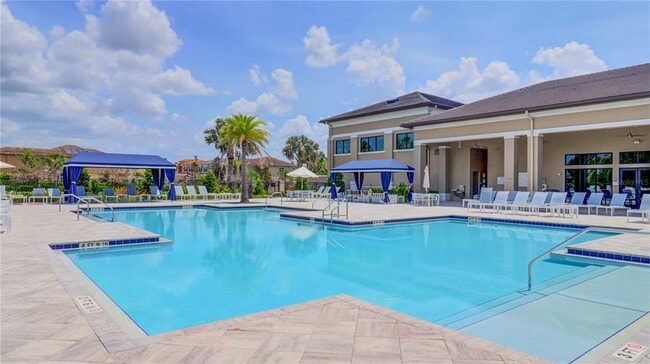 Building Photo - 3338 Great Banyan Way