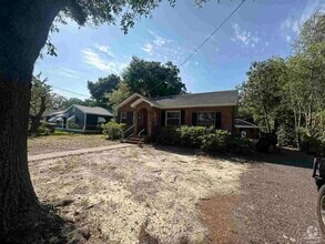 Building Photo - 1414 Wisteria Ave