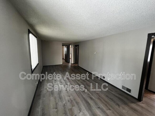 Foto del edificio - 1509 Farrand Ave