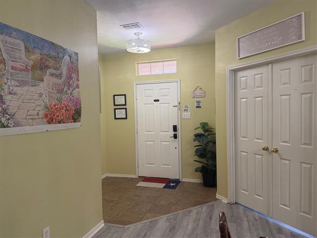 Building Photo - 4214 Carrington Dr