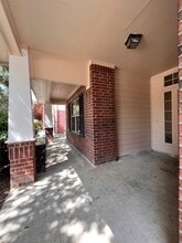 Building Photo - 25826 Chapman Falls Dr