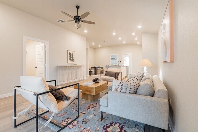 Foto del edificio - New Construction in Willowbend