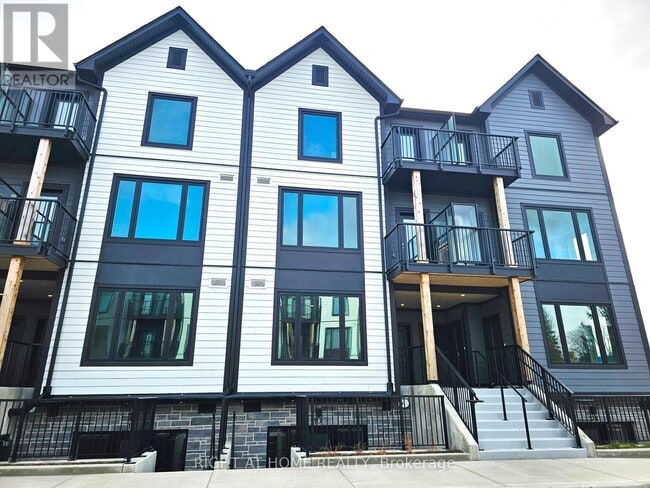 Building Photo - 708 Woolwich St