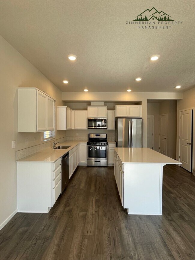 Foto del edificio - Beautiful 3-Bedroom Home in The Hayden Bri...
