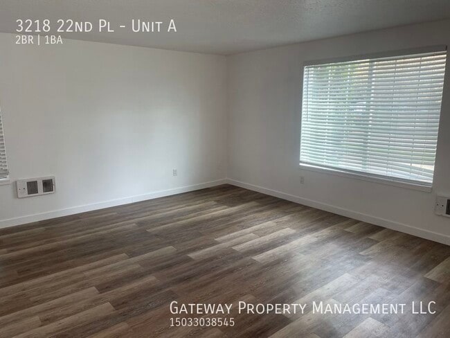Building Photo - 3218 22nd Pl