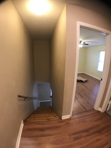 Foto del edificio - 3505 Maplewood Dr