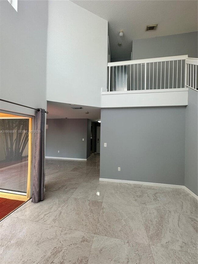 Foto del edificio - 14832 SW 104th St