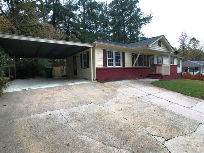 Building Photo - 2125 Perkerson Mill Rd SW