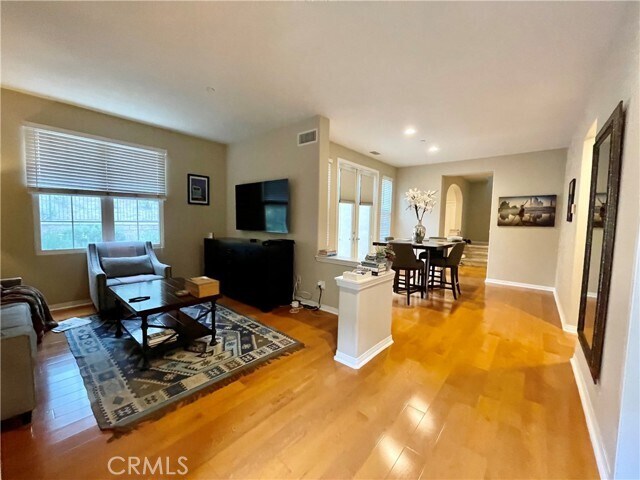 Building Photo - 62 Clouds