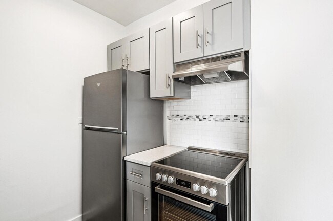 Foto del edificio - 5726 N. Winthrop