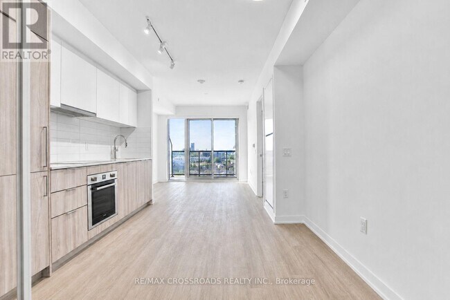 Building Photo - 15 David Salomon Drive