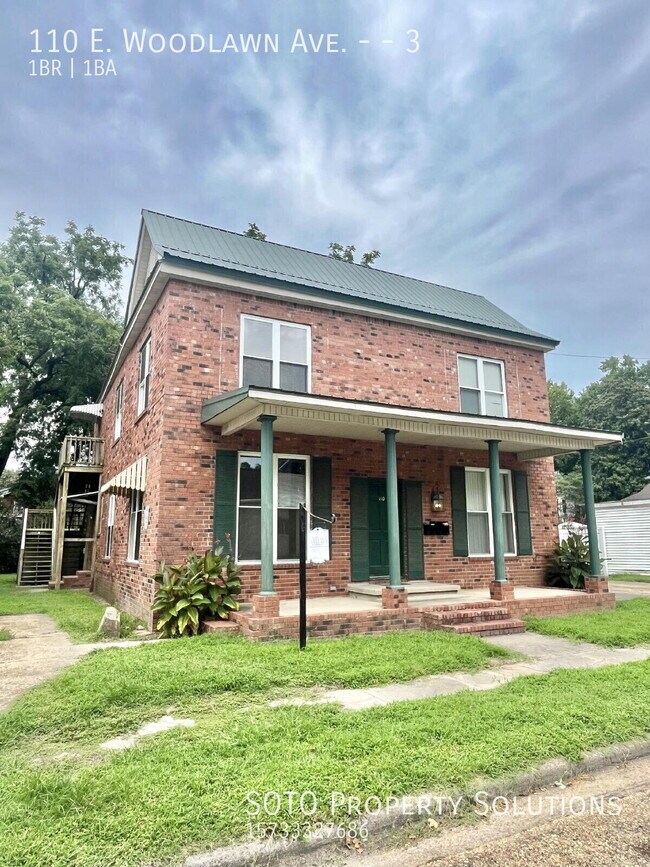 Foto del edificio - 110 E Woodlawn Ave