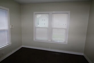 Building Photo - 2515 Cleburne St