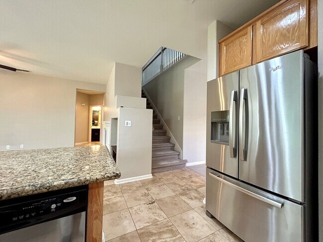 Foto del edificio - Beautiful 4 Bedroom For Rent Lincoln!