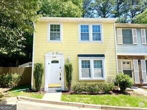 Building Photo - 8881 Long Beach Cir