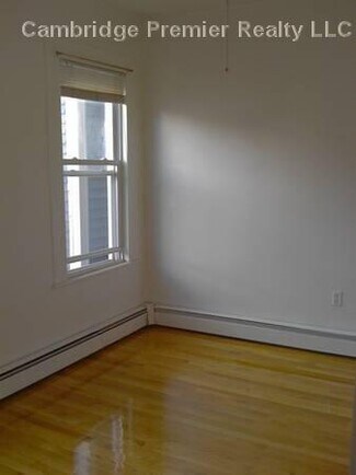 Building Photo - 103 Sciarappa St