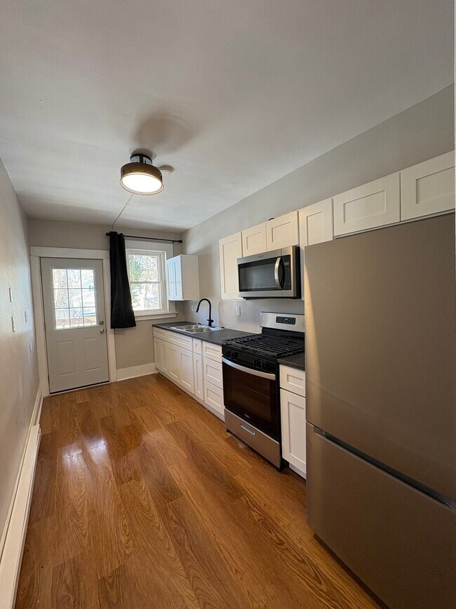 Foto del edificio - 905 N Sheridan Rd