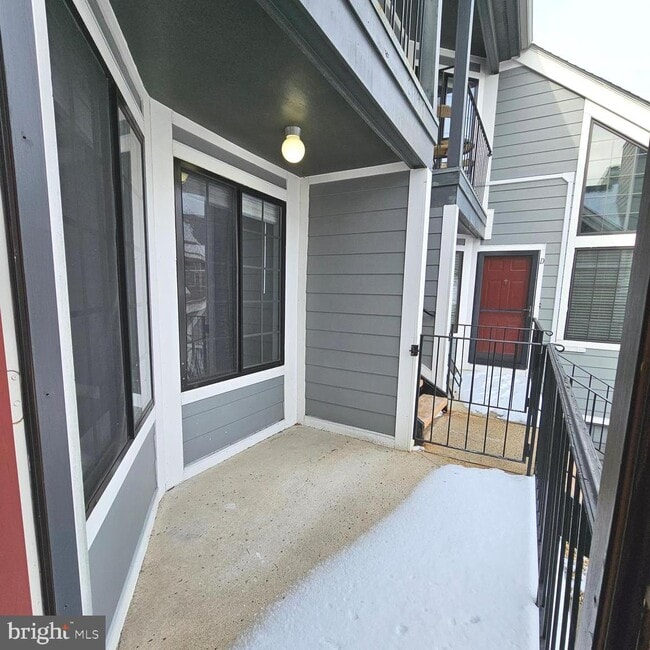 Building Photo - 7009 Birkenhead Pl