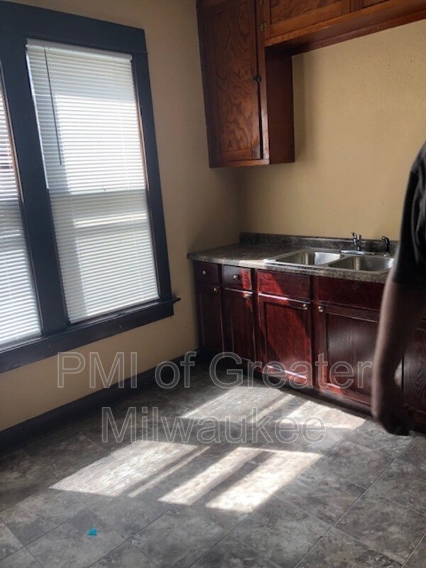 Foto del edificio - 4708 N 36th St