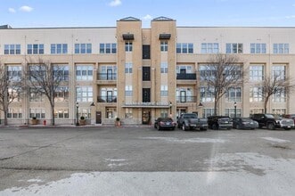 Building Photo - 201 W Lancaster Ave