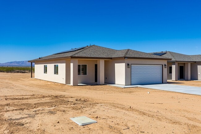 Building Photo - 17481 Granada Dr